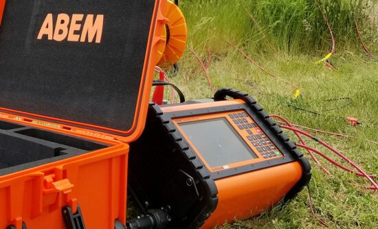 BEDROCK MAPPING WITH seismic METHODS